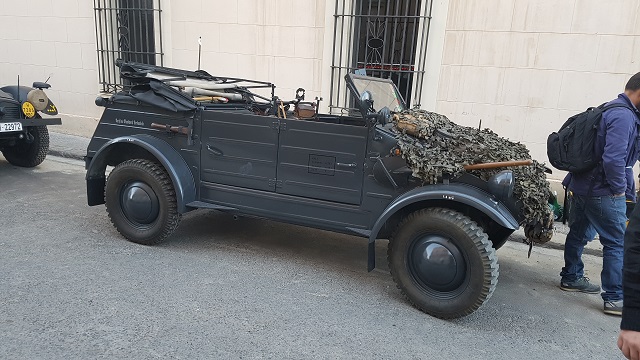 making of vehículos de escena rodaje picasso genius alquiler coches de epoca historicos  para peliculas tyreaction volkswagen kubel wagen militar nazi segunda guerra mundial